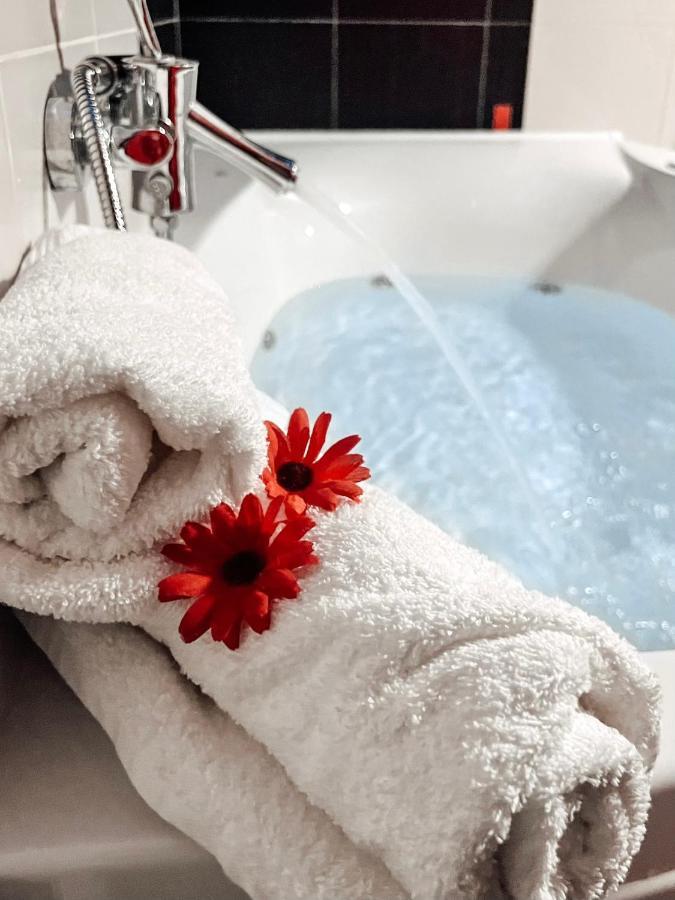 Cozyluxuryapartment ケラモティ エクステリア 写真